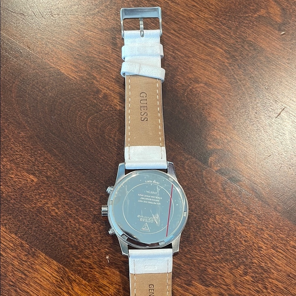 💯GUESS women’s Watch - Picture 7 of 8